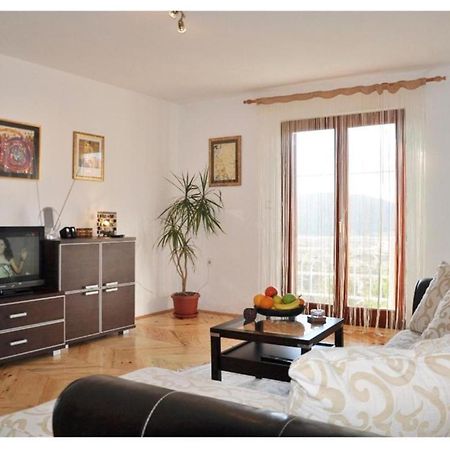 Nice View Apartment Ivanica Екстериор снимка